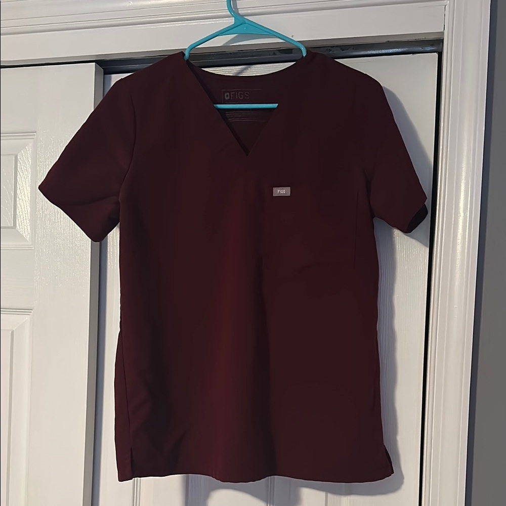 FIGS Women's Burgundy Top and bottom set